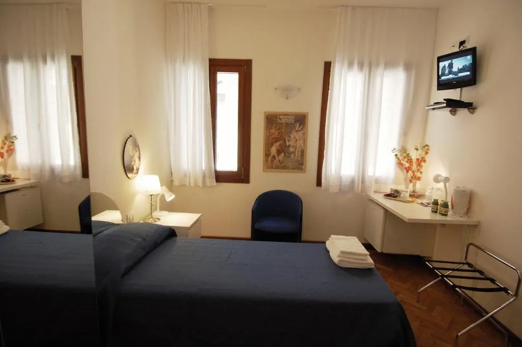 Santa Margherita Guest House Venise 3*,  Italie